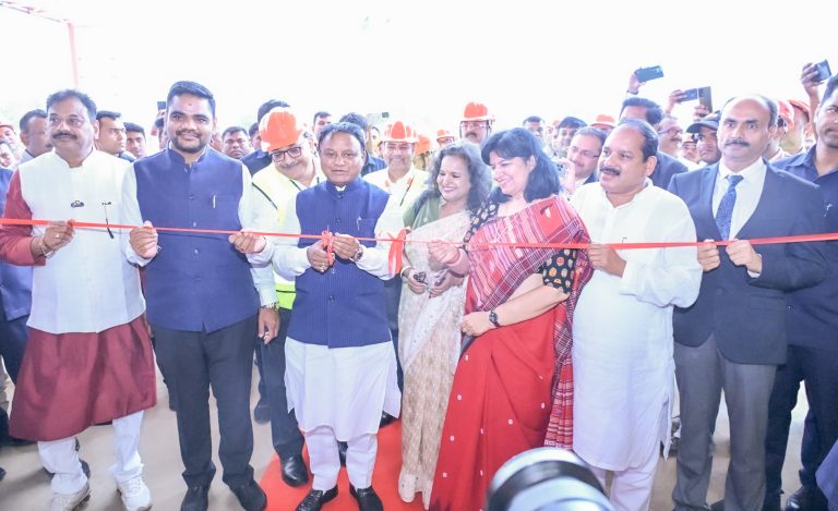 କଟକର ରାମଦାସପୁରରେ ପେଜ୍ ଇଣ୍ଡଷ୍ଟ୍ରିଜ୍‌ର ଆପାରେଲ୍ ୟୁନିଟ୍ ଉଦ୍‌ଘାଟିତ – ରାଜ୍ୟରେ ଶିଳ୍ପାୟନ ଓ ନିଯୁକ୍ତିରେ ନୂଆ ଅଧ୍ୟାୟ