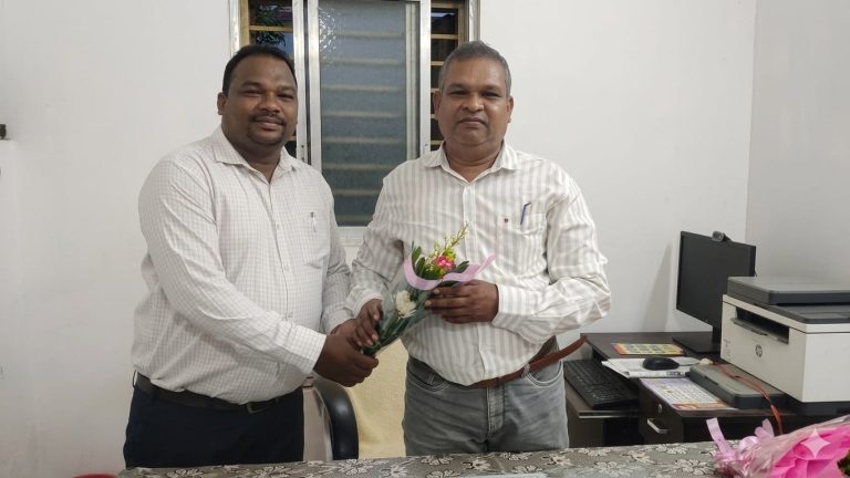 କନ୍ଧମାଳ ଗସ୍ତରେ ଦକ୍ଷିଣାଞ୍ଚଳ I&PR ଉପନିର୍ଦ୍ଦେଶକ : ଜିଲ୍ଲା ସୂଚନା କାର୍ଯ୍ୟାଳୟର କାର୍ଯ୍ୟଧାରା ସମୀକ୍ଷା